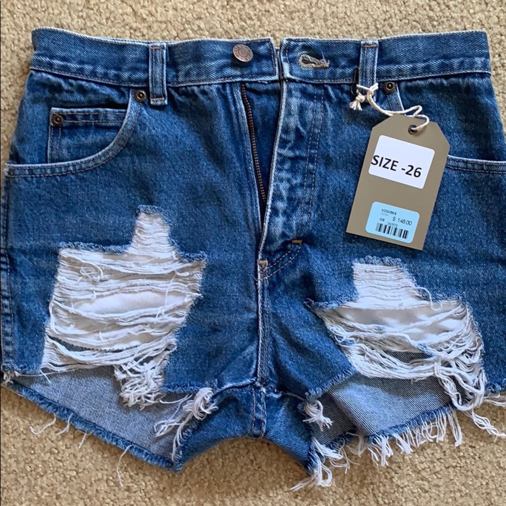 Size 26 LF brand new shorts never worn usually 150